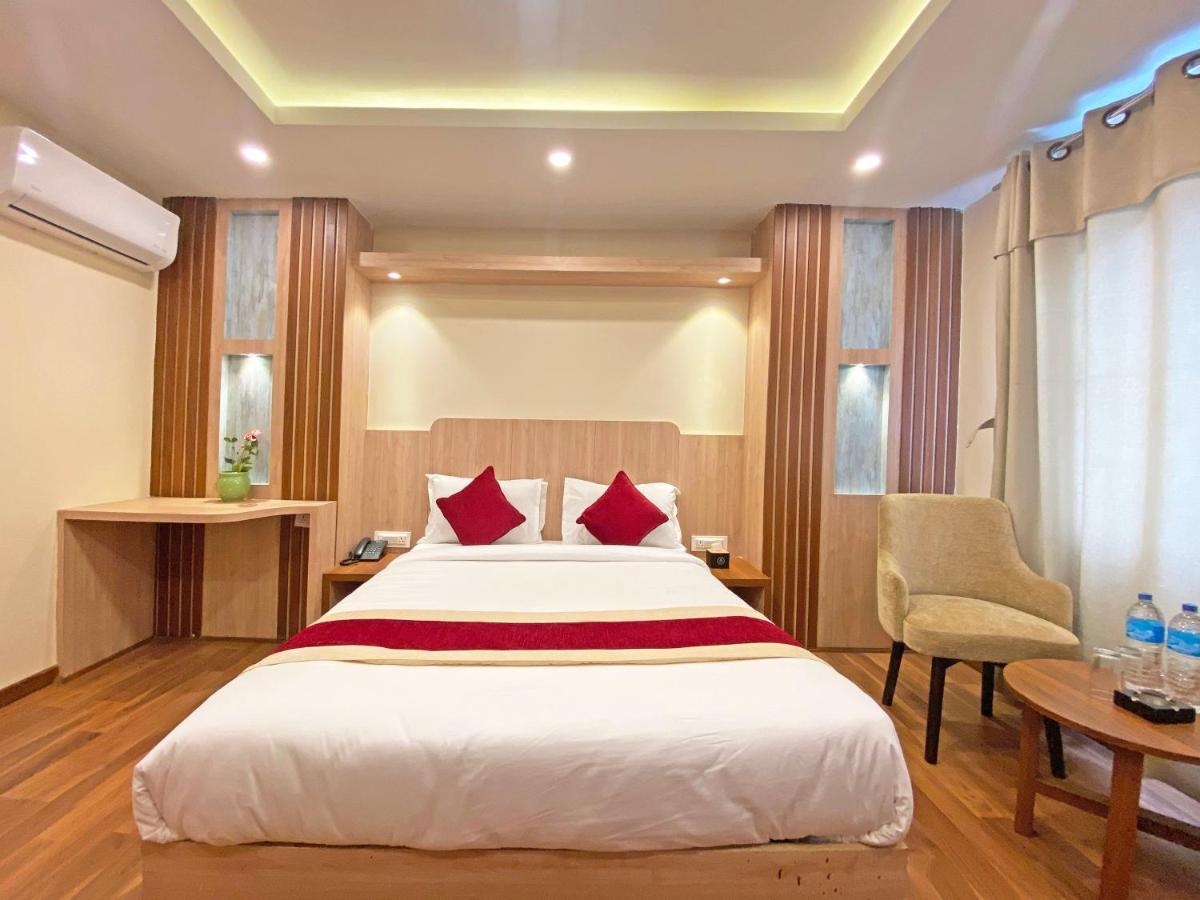 Hotel Nilakantha Pvt. Ltd Katmandu Eksteriør bilde
