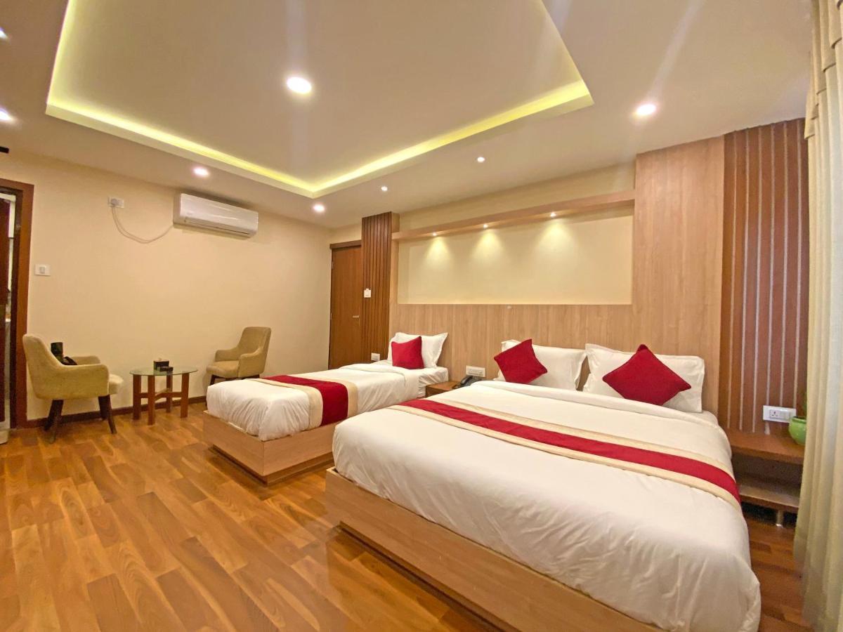 Hotel Nilakantha Pvt. Ltd Katmandu Eksteriør bilde