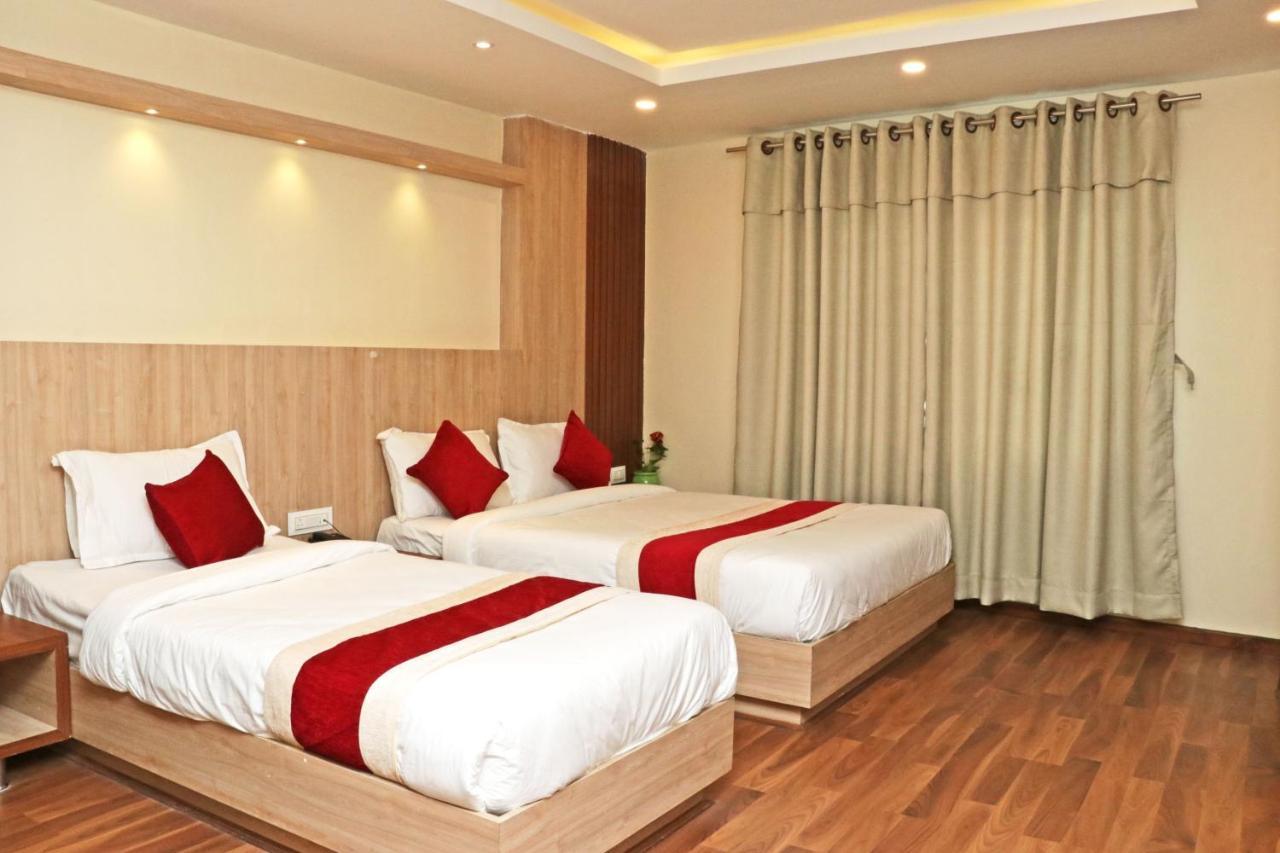 Hotel Nilakantha Pvt. Ltd Katmandu Eksteriør bilde