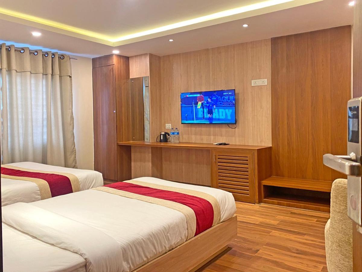 Hotel Nilakantha Pvt. Ltd Katmandu Eksteriør bilde