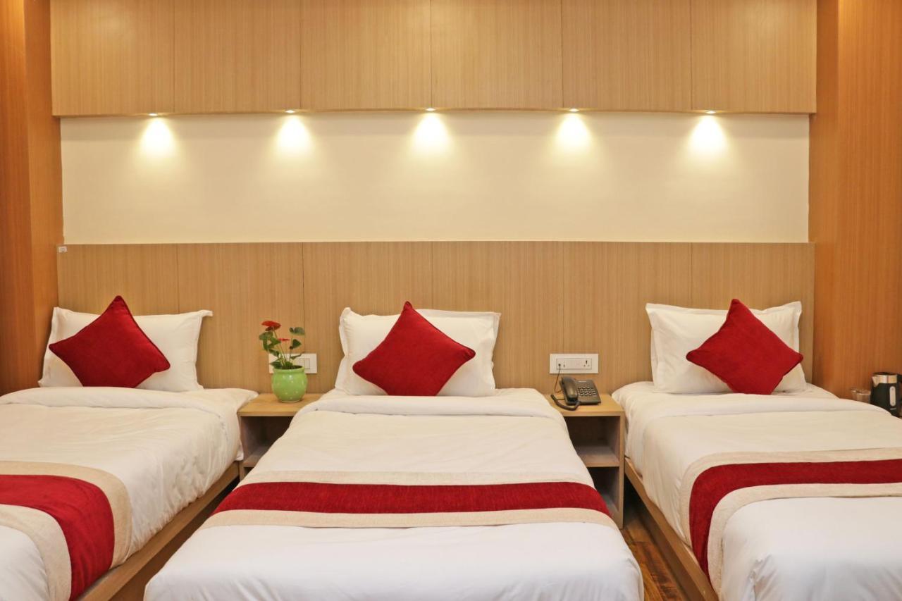 Hotel Nilakantha Pvt. Ltd Katmandu Eksteriør bilde