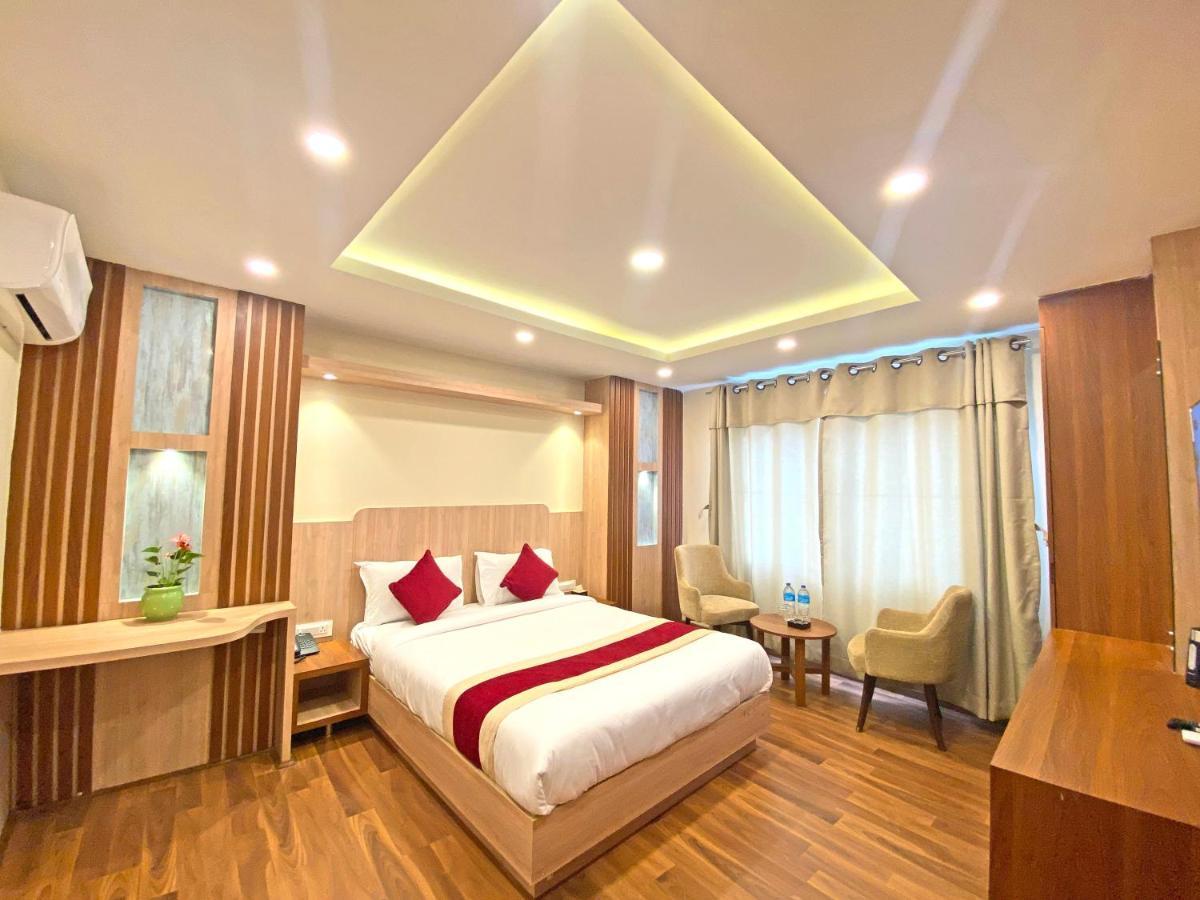 Hotel Nilakantha Pvt. Ltd Katmandu Eksteriør bilde