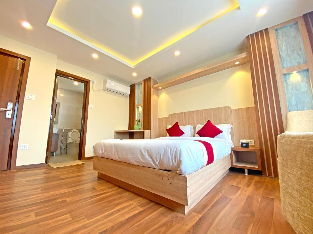 Hotel Nilakantha Pvt. Ltd Katmandu Eksteriør bilde