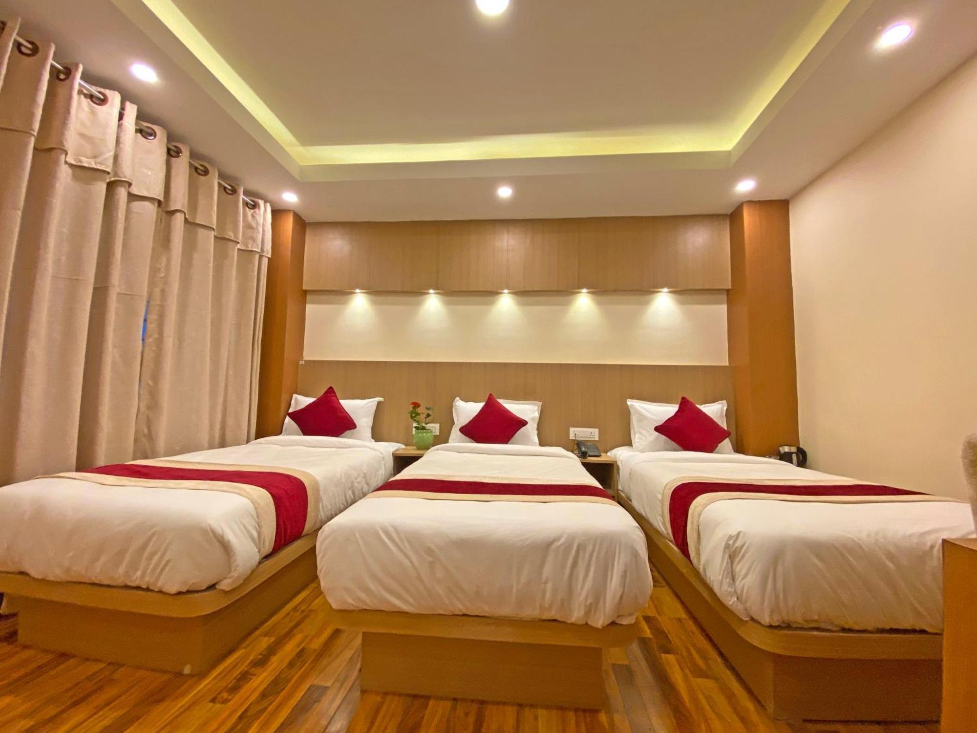Hotel Nilakantha Pvt. Ltd Katmandu Eksteriør bilde