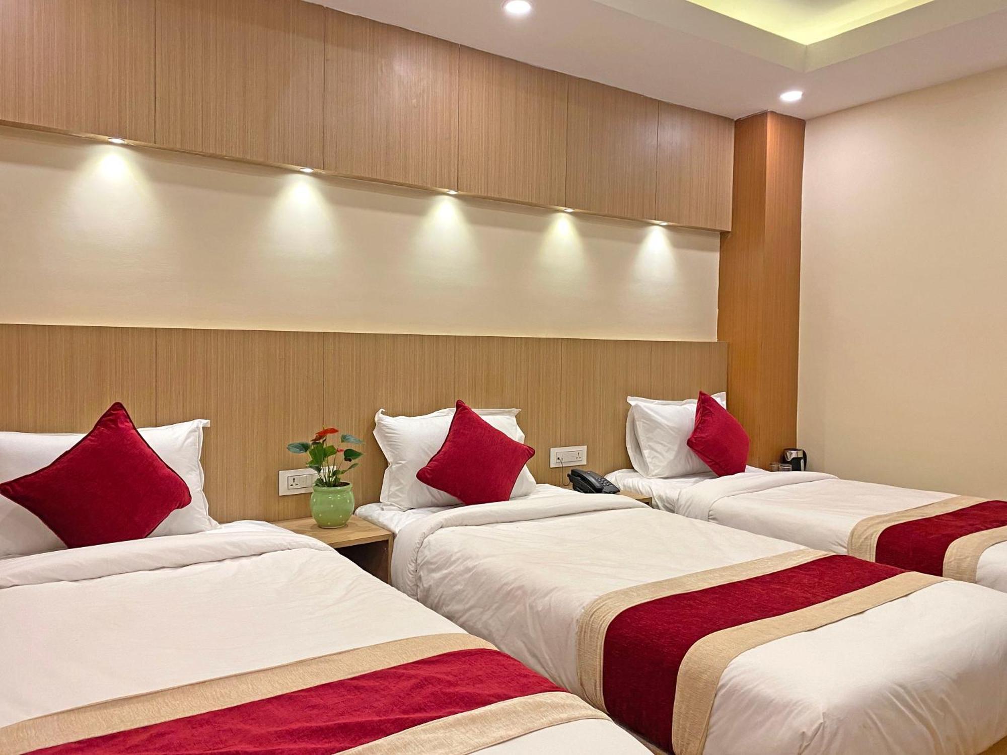 Hotel Nilakantha Pvt. Ltd Katmandu Eksteriør bilde